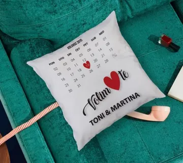 Personalizirani jastučić za voljenu osobu s obilježenim datumom - cover