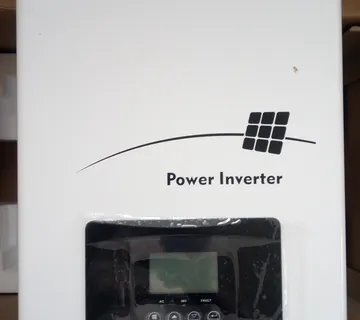 Inverter fuji EP 3000 - 2 kw. sa akumulatorrom 120 ah. - cover