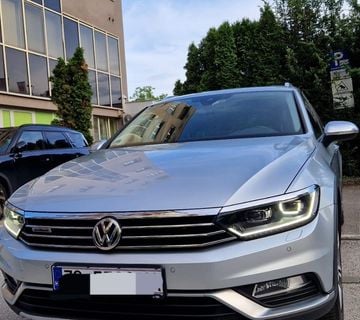 VW Passat Variant Alltrack 4motion 2,0 TDI BMT DSG F1,Virual,Keyless - cover