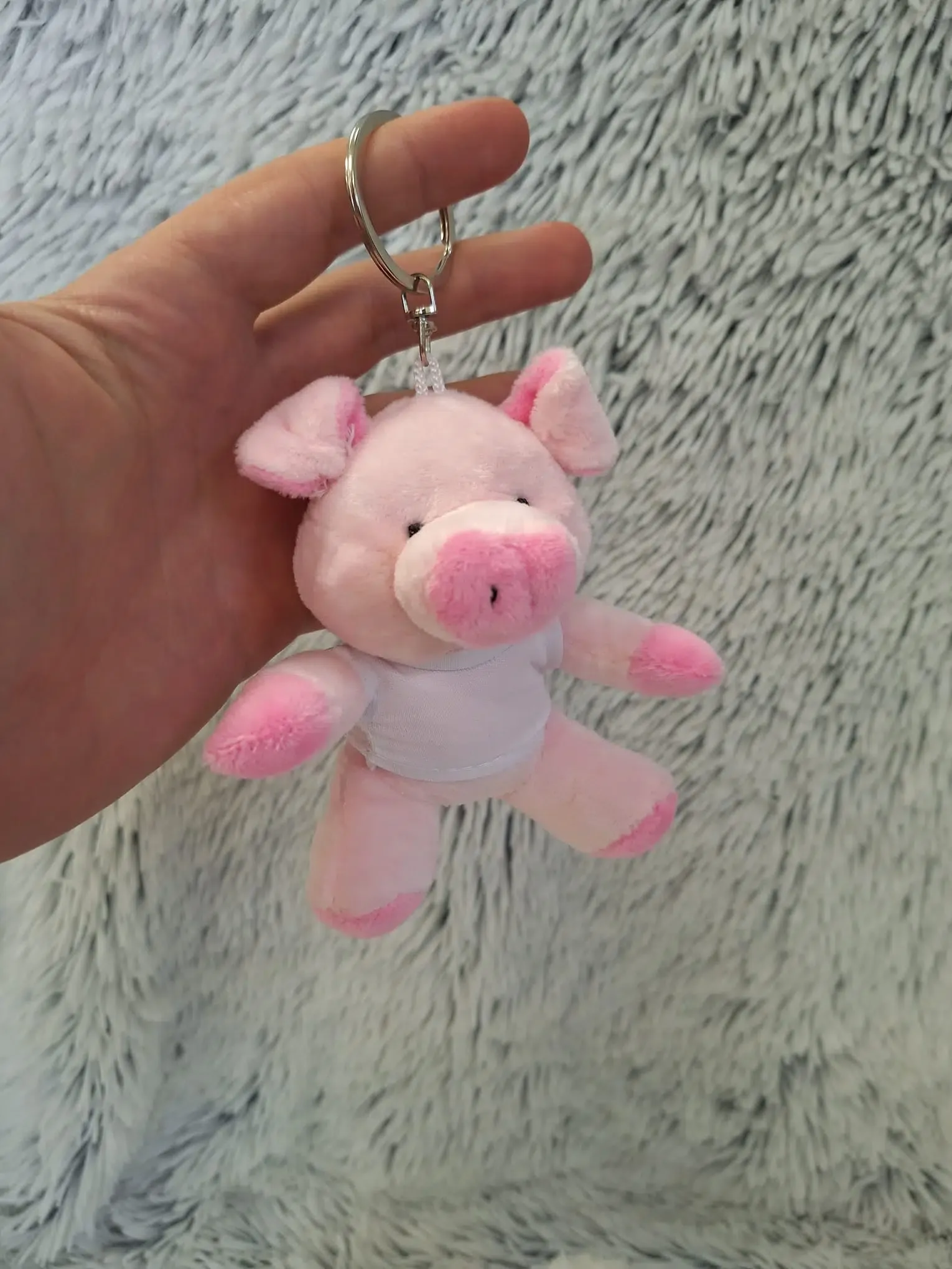 Plišani privjesak prase - cover