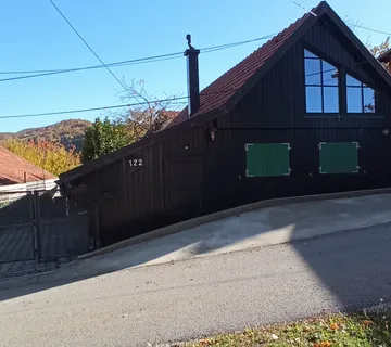 Prodaje se vikend kuća - cover