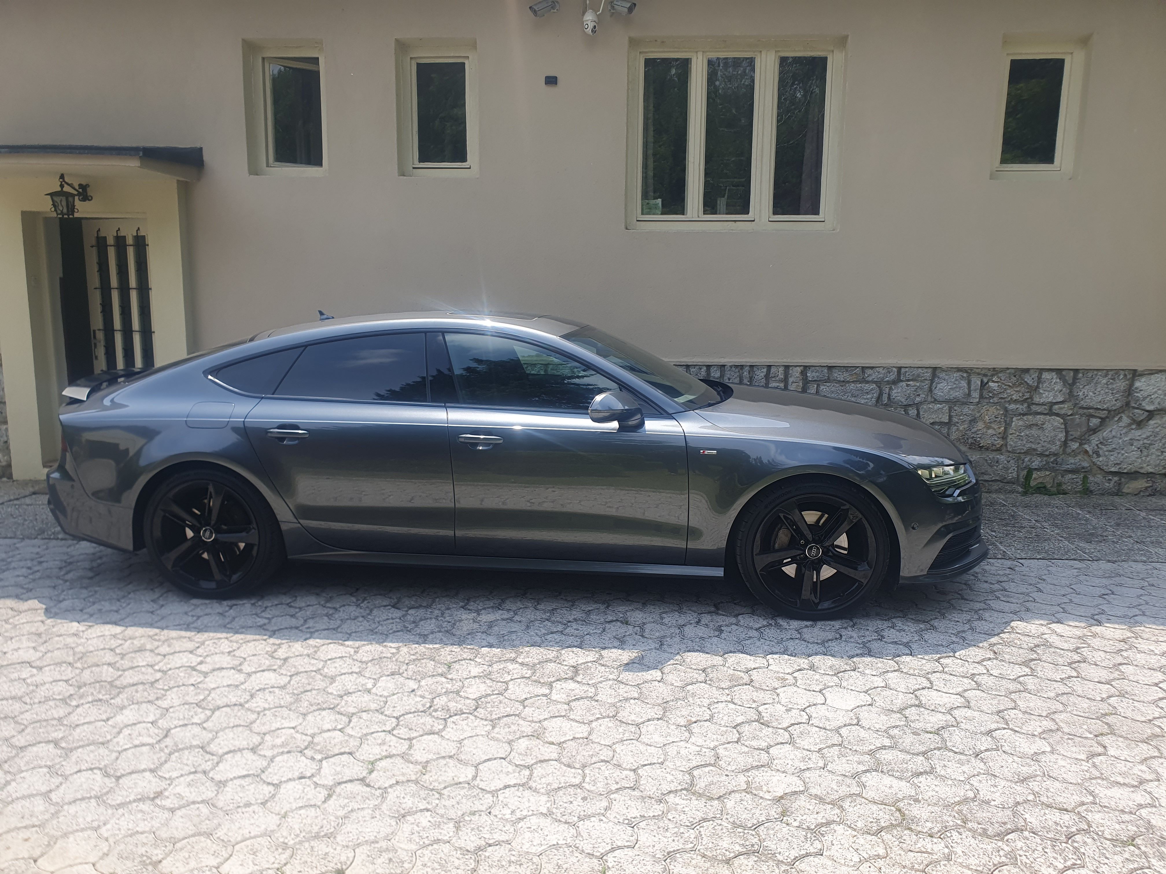 Audi A7 3.0TDI S-LINE x-haust - cover