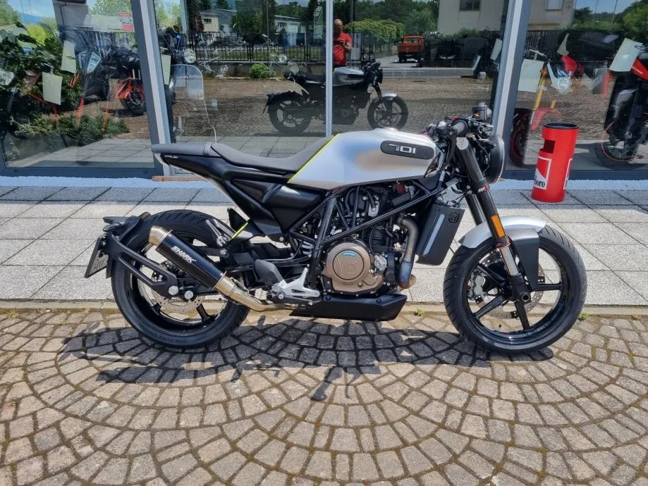 Husqvarna VITPILEN 701 ABS TCS, SHARK, S GARANCIJOM, 2019 god. - cover