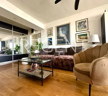 Split, Bačvice - Trosoban stan blizu centra - cover