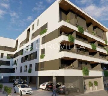 Pula, Centar, dvoetažni stan sa 4 spavaće sobe NKP 166 m2 - cover