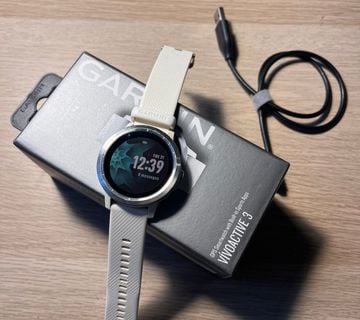 Garmin vivoactive 3 - cover