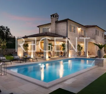 Istra, Poreč - Luksuzna autentična vila na vrhunskoj lokaciji - cover