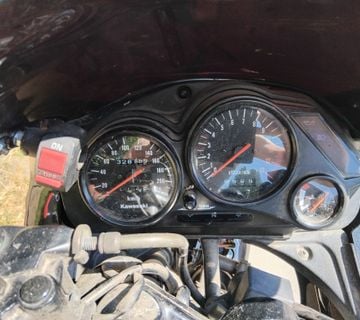 Kawasaki gpz 500s.1999 - cover