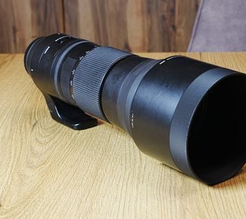 Canon EOS R8 - cover