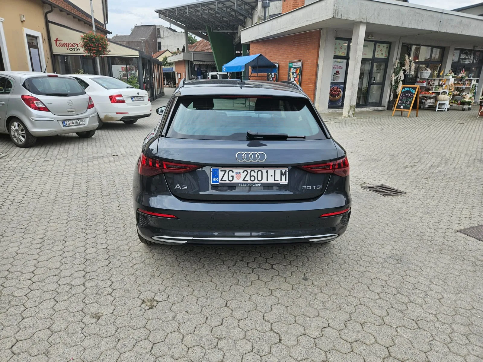 Audi A3 TDI  Sportack - cover