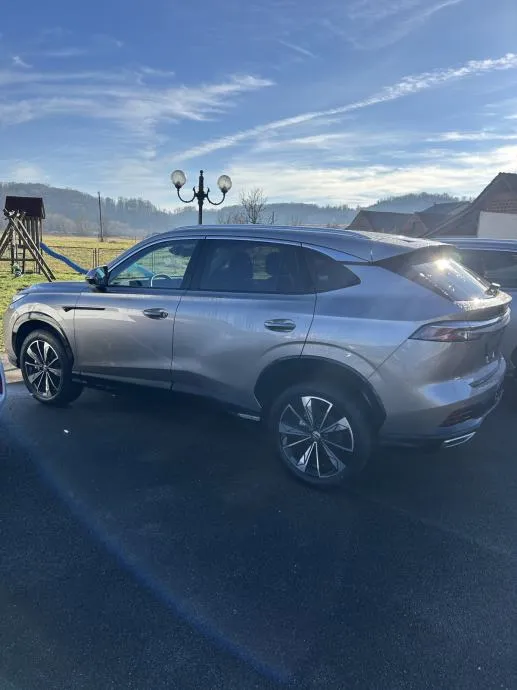 MG HS COMFORT - cover