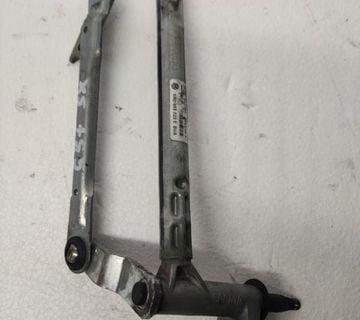 SKARE BRISACA LIJEVA STRANA VW GOLF 5 / 6 PLUS  - cover