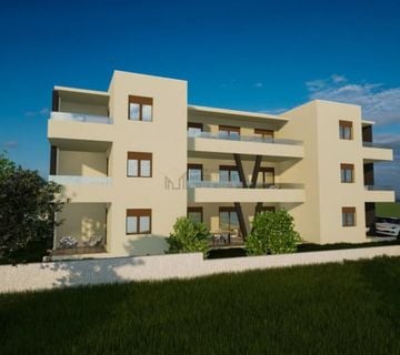 VODICE, PRODAJA STANA U PRIZEMLJU NOVOGRADNJE SA PRIPADAJUĆIM VRTOM - cover