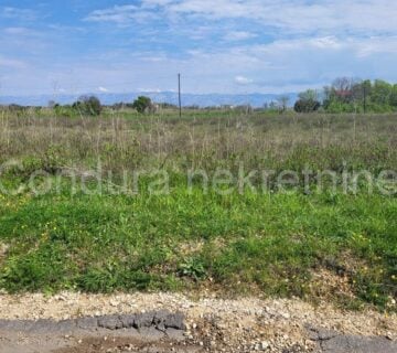 Privlaka - građevinsko zemljište 530 m2 - cover