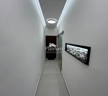 Istra, Pula, fantastičan dvosobni stan u centru (prodaja) - cover