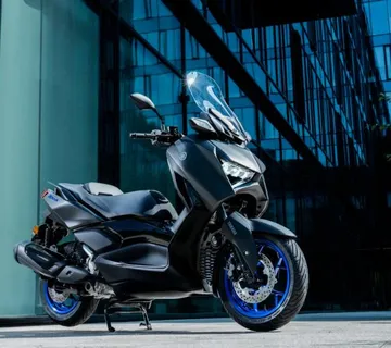 Yamaha XMAX 300 NOVO 2025 dostupno odmah!!! AKCIJA!!!, 2025 god. - cover