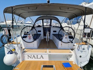 Jeanneau Sun Odyssey 380 | Nala - cover