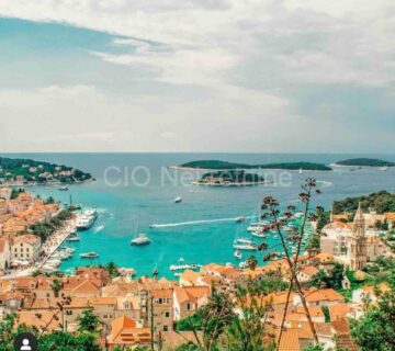 Hvar, penhouse s pogledoma na Paklene otoke, prodaja - cover