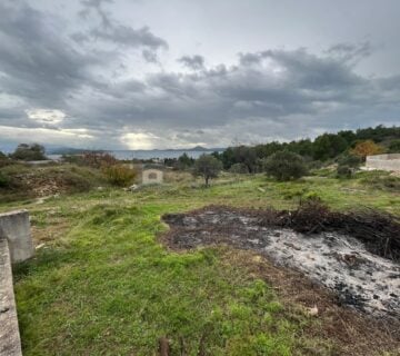 Građevinsko zemljište 604m2 sa pogledom na more-Vodice - cover