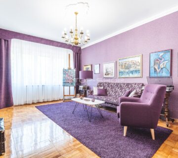 Centar - prekrasan građanski stan s pogledom na katedralu, 143 m2 - cover