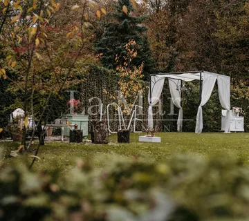 imanje KRALJEV VRH - ukupno 10000m2 zemljišta, investicija - cover