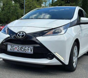 Toyota Aygo 2016 - cover