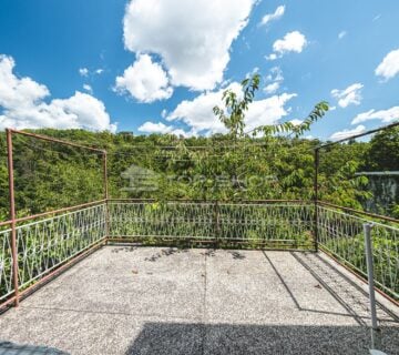 Jelenovac, kuća za renovaciju, pogled na Jelenovac, 130 m2 - cover