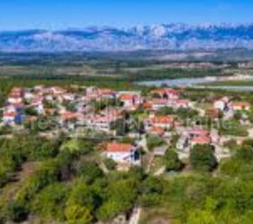 ZADAR-POLIČNIK- GRAĐEVINSKO ZEMLJIŠTE 1288m2- POVOLJNO! - cover