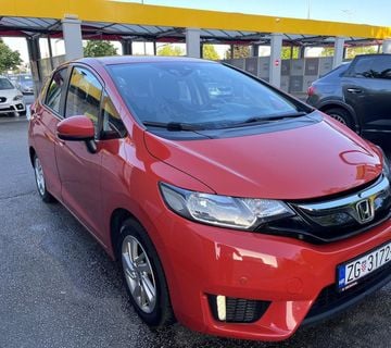 HONDA JAZZ 1.3 VTEC 2016 REG 09/25 - cover