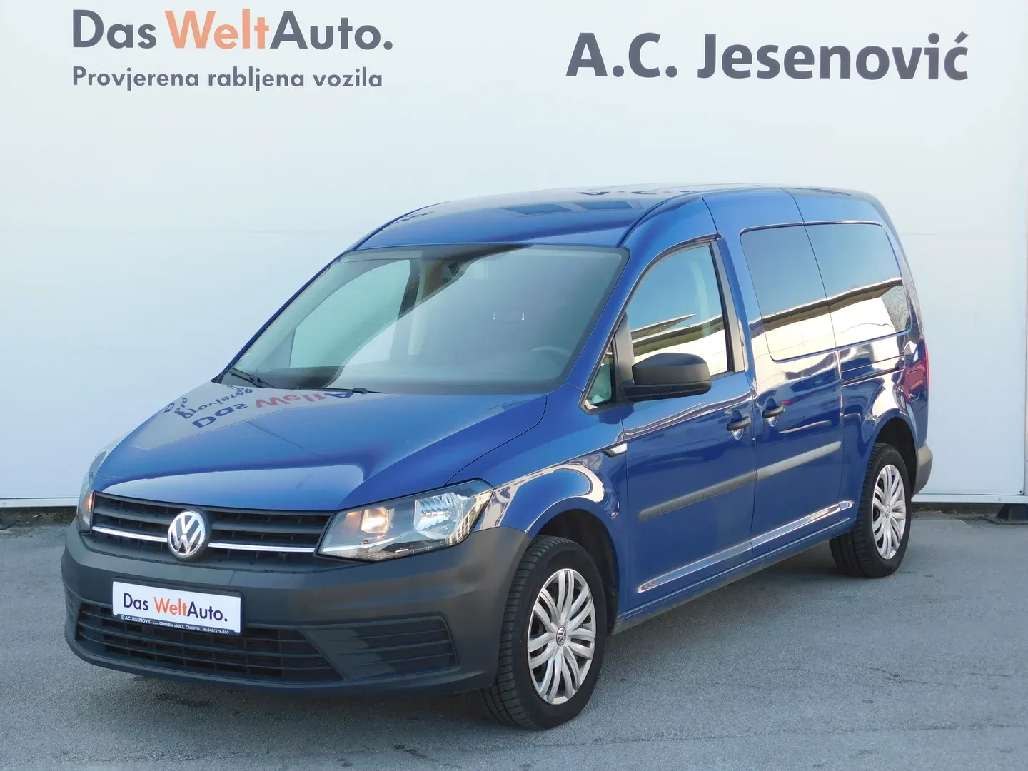 VW Caddy MAXI TRENDLINE 2.0 TDI - cover