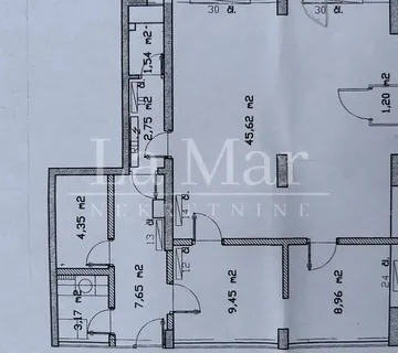 Prečko, posl.prostor u izlogu stambene zgrade 86 m2, razne namjene . - cover