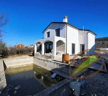 Istra Labin Moderna vila sa bazenom. - cover