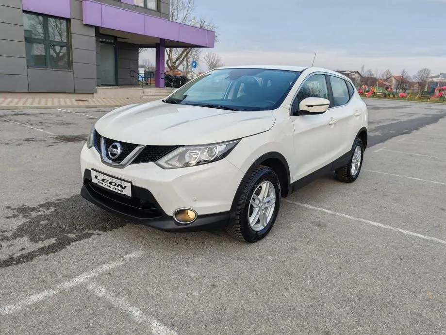 Nissan Qashqai 1,6 dCi 4WD 2016 GOD , reg 05/2016 - cover