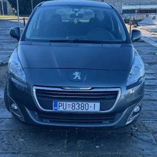 Peugeot 5008 1,6 HDi automatik - cover