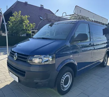 VW T5 Transporter 2.0 TDI  3 sjedala , Euro kuka, Servis , 2014 god. - cover