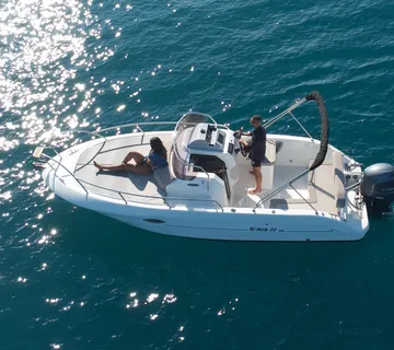 Najam broda - MINGOLLA Brava 22 WA - 175hp (2025) - cover