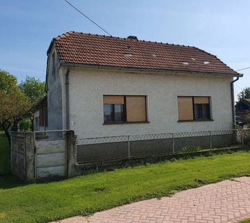 Kuća: Hlebine, gospodarski objekti, u odličnom stanju, 3499 m2 - cover