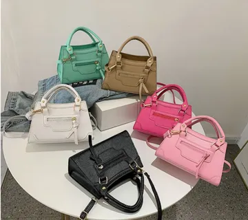 Ženska torba - Zipper - cover