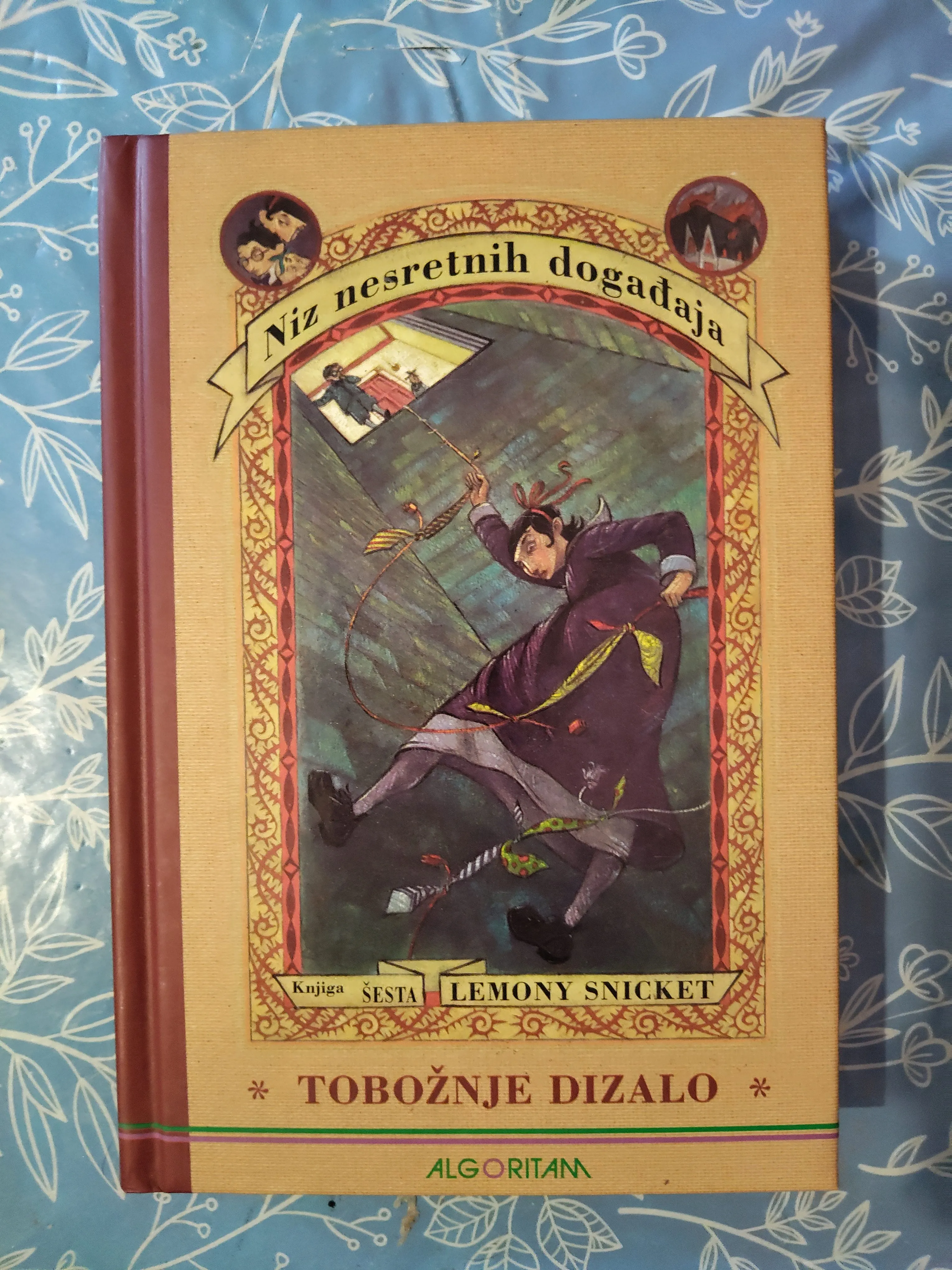 Lemony Snicket – Tobožnje dizalo - cover