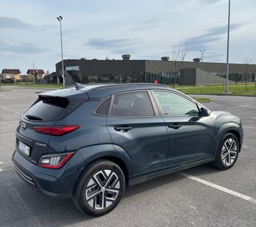 Hyundai Kona EV 39, 2 kWh 35 000 km - cover