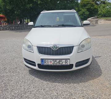 Skoda Fabia Combi 1,4 16V - cover