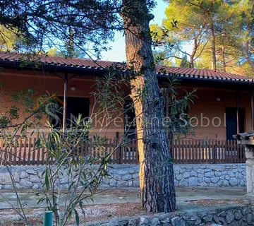 Mali Lošinj - Kuća, 120 m2 Prodaja - cover