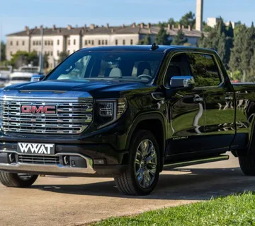 GMC Sierra 1500 Denali CrewCab 4WD automatik - cover