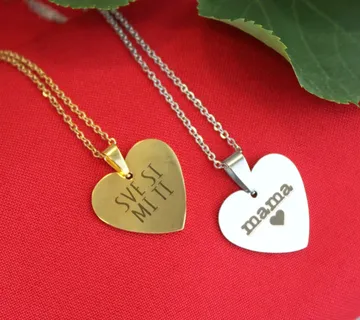 Personalizirani lančić i privjesak Srce - cover