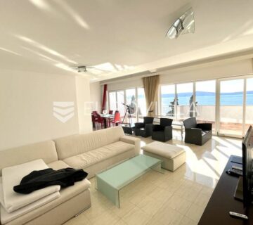 Crikvenica, Selce, prekrasan penthouse sa galerijom 144 m2 - cover