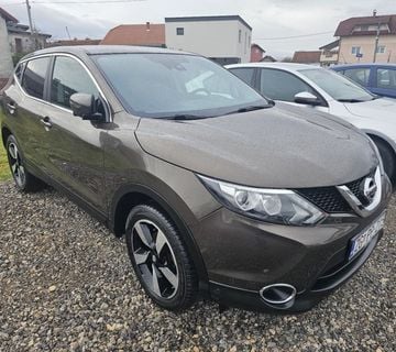 Nissan Qashqai 1,5 dCi - cover