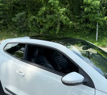 VW Scirocco 2.0 TSI DSG - cover