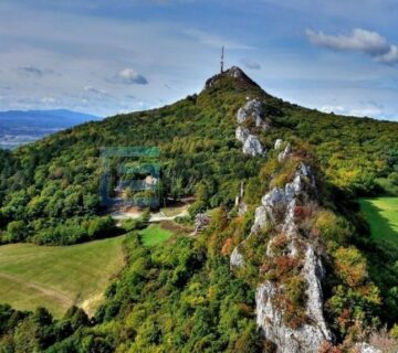 Kuća prodaja KALNIK s 24000 m2 zemljišta - cover