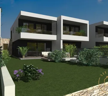 MODERNA KUĆA U NIZU - cover