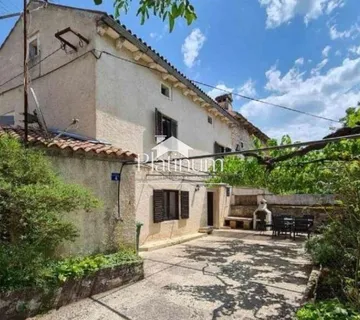 Kamena kuća nedaleko Svetvinčente (prodaja) - cover